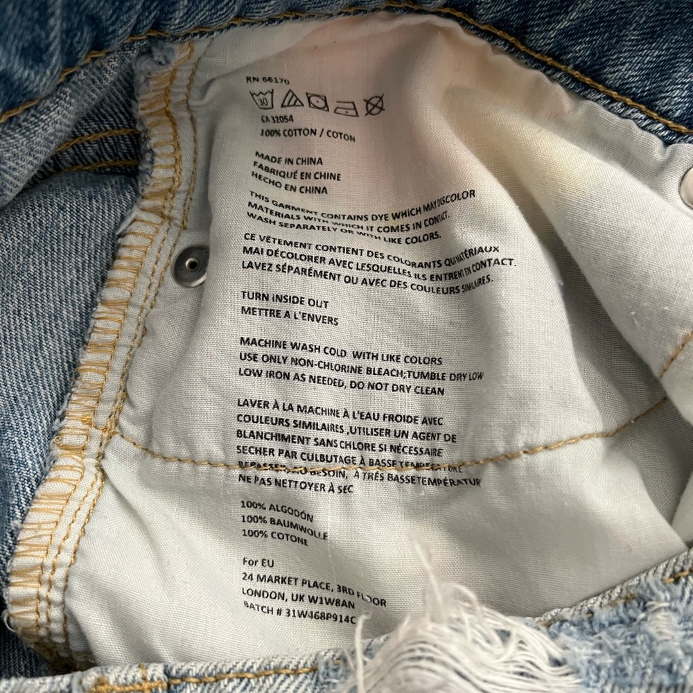 Urban Outfitters BDG High Rise Bleached Out Denim Shorts - Picture 11 of 12